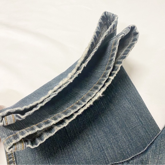 DKNY Vintage Medium Wash Straight Leg Jeans Made In USA - Picture 10 of 10